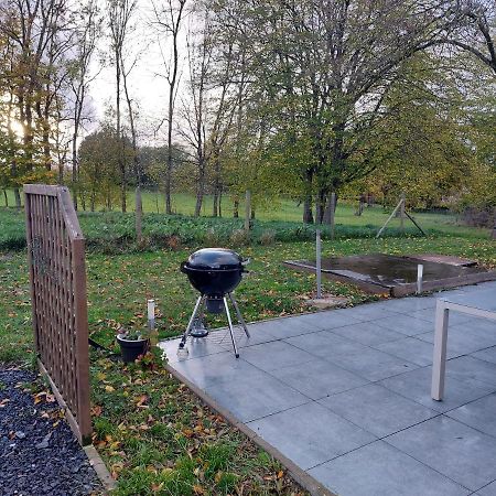 Le Reposoir Maison Spacieuse Avec Feu Au Bois Bertogne Luaran gambar