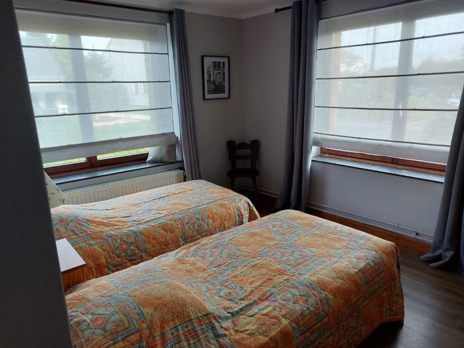 Le Reposoir Maison Spacieuse Avec Feu Au Bois Bertogne Luaran gambar